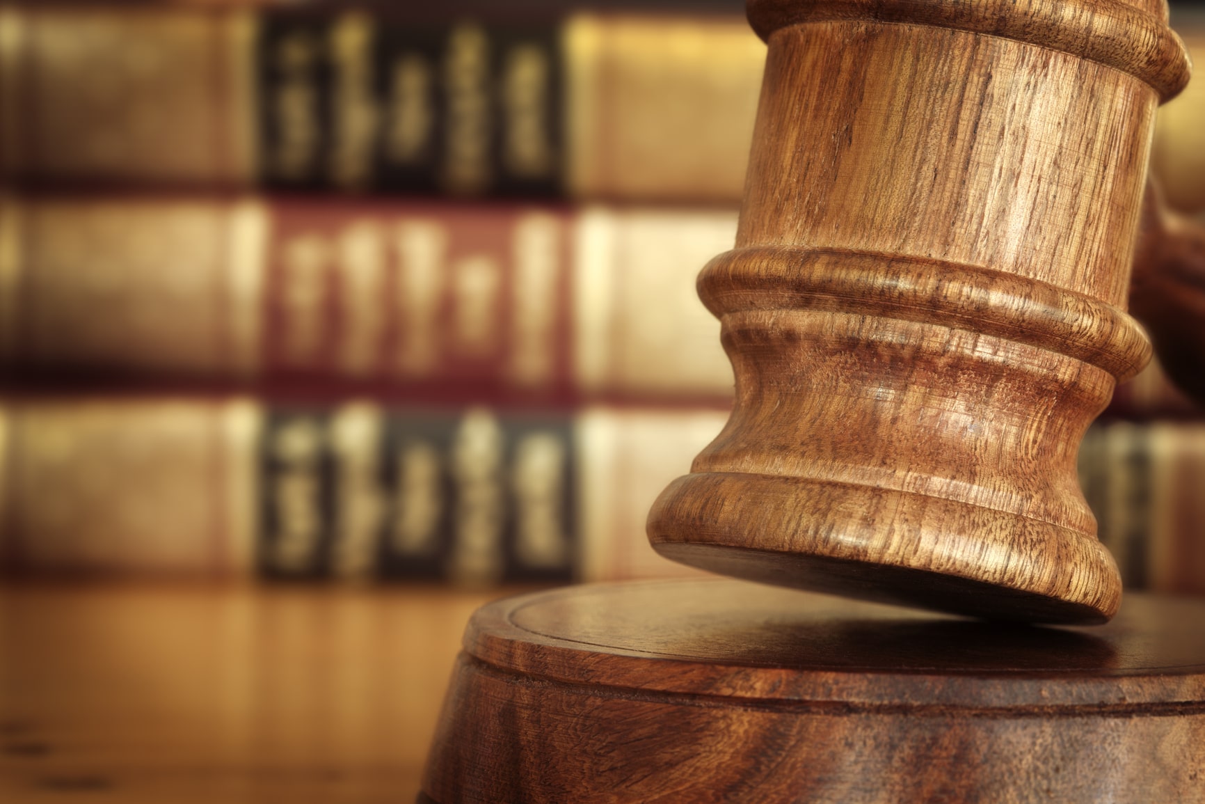 gun crime defense lawyer